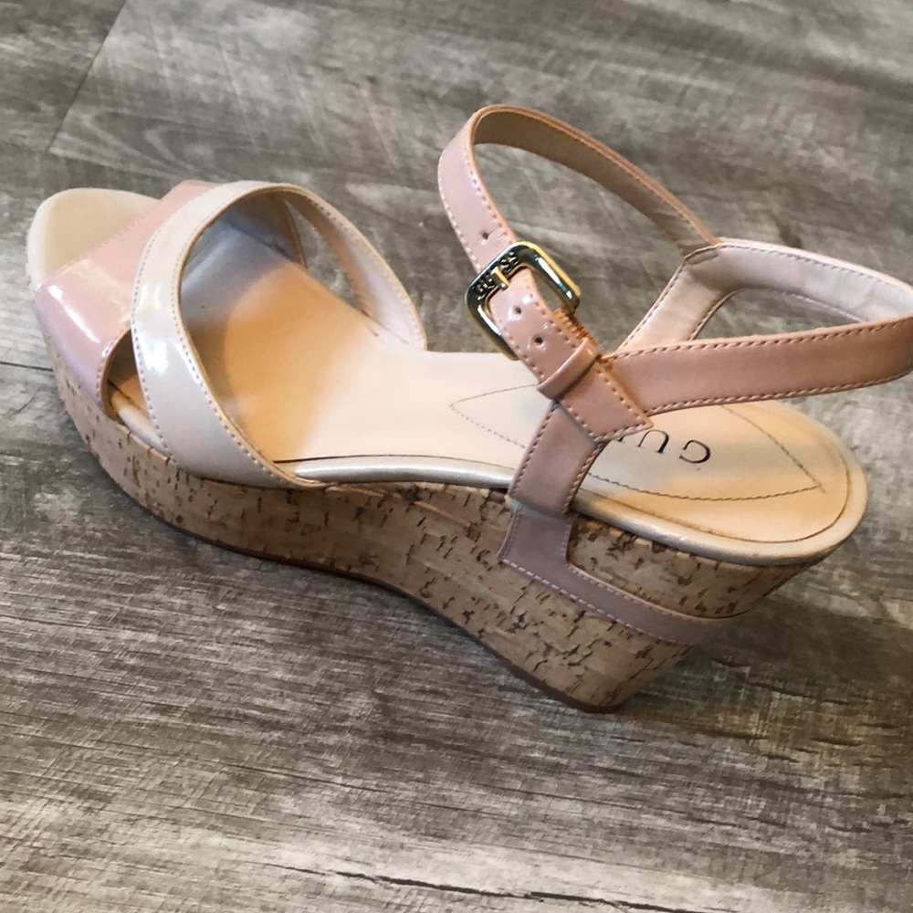 💟 GUESS! Pink and Tan Cork 4” Wedge Heels